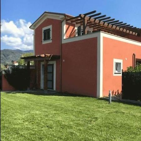 Il Casale Rosso Monolocale Cinque Terre-Toscana Caniparola di Fosdinovo 外观 照片