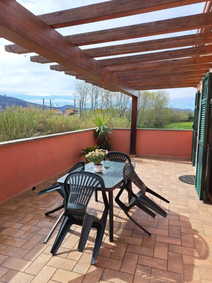 Il Casale Rosso Monolocale Cinque Terre-Toscana Caniparola di Fosdinovo 外观 照片